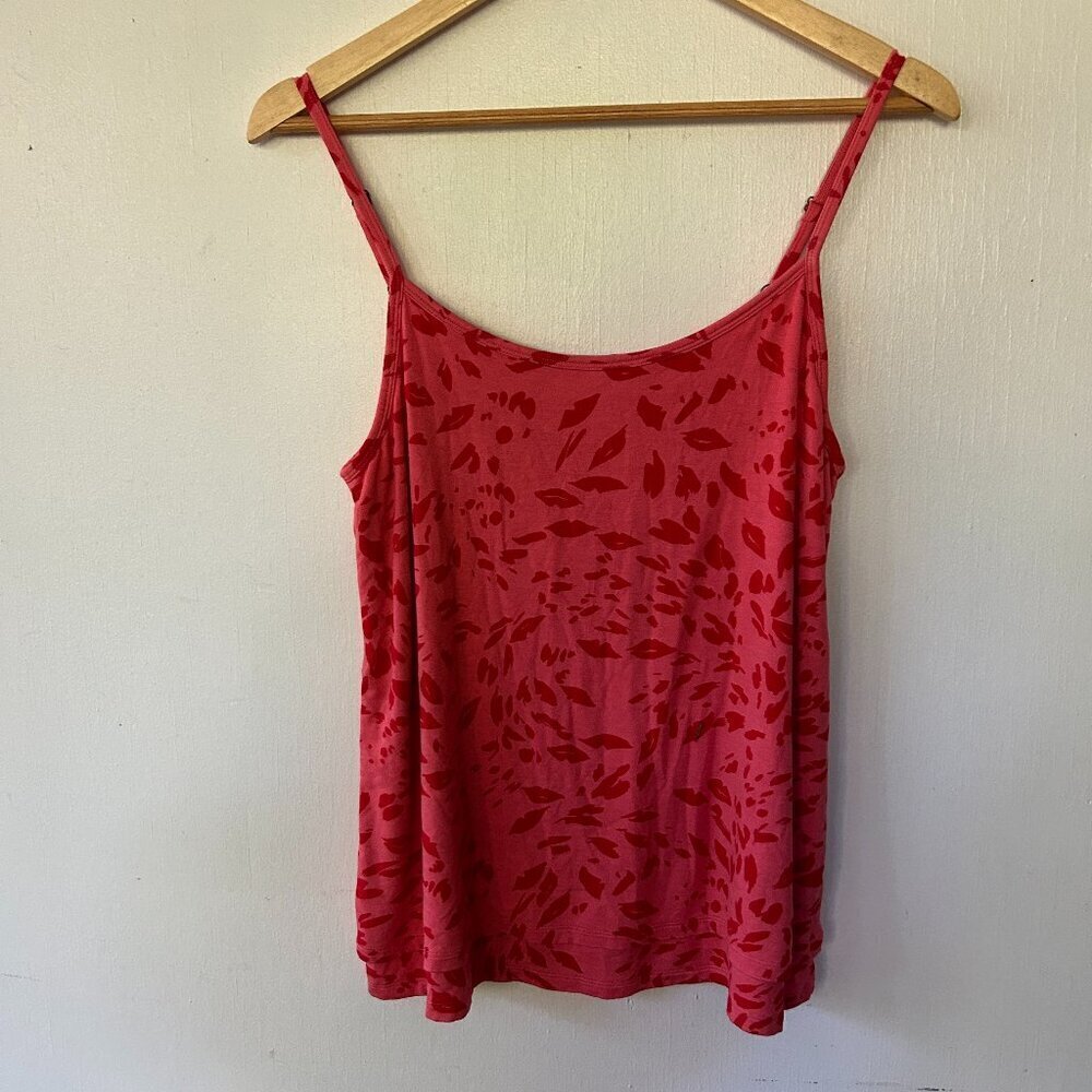 Cabi Balcony Cami Womens Small Pink Lips Adjustable Straps Style 6386 Maximalist